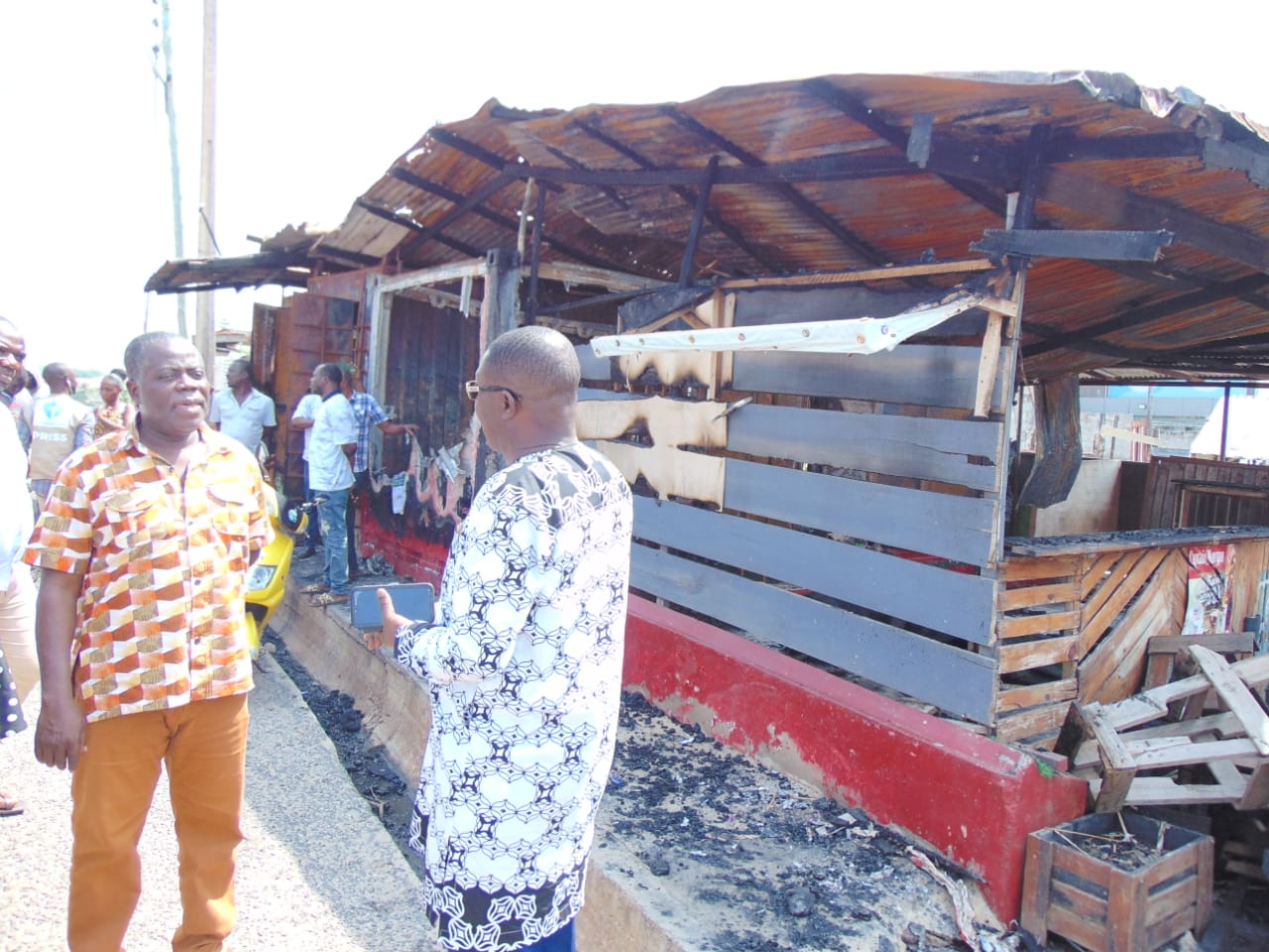 Read more about the article Honourable Boye Laryea Calls for Probe Over Fire Outbreaks In Municipality